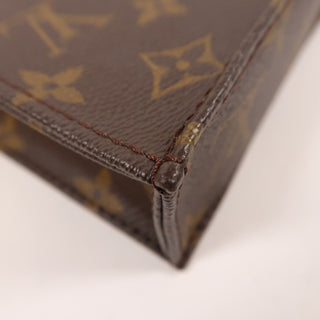 Louis Vuitton Monogram Petit Sac Plat