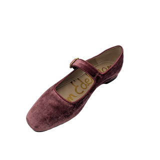 Michaela Flat Silk Velvet - Raspberry