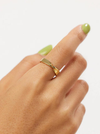 Eliora Band Ring - Gold