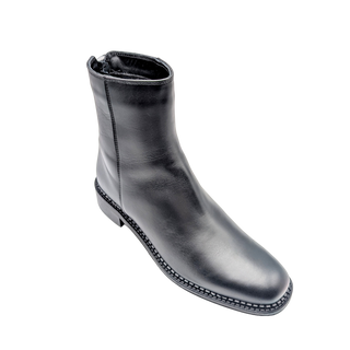 Selina - Black Leather