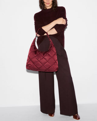 1971B2432_claret_madison_shoulder_A10_18202f42-6669-4ebc-aee2-55c517e1ded8.webp