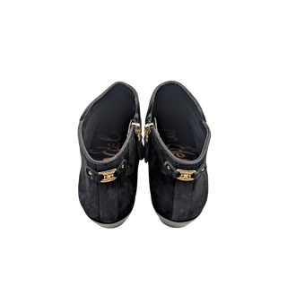 Petty - Black Suede