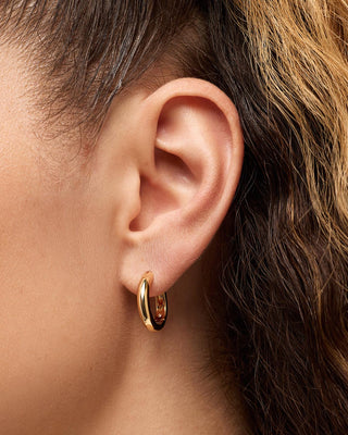 Ana Luisa Giulia Hoop Earrings - Medium - Gold