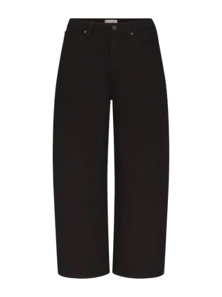 2058246_BLK_PCK_Front-clean.png