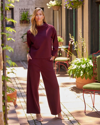 3041014_MRLO_Marissa_Merlot_204868_MRLO_Nicolette_Merlot_02.webp