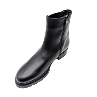 Sean - Black Leather