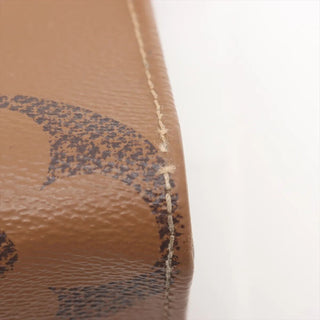 Louis Vuitton On The Go MM