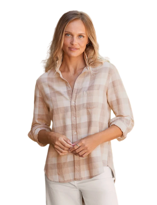 82-EILEEN-CSCP-SWEATER20-IVYK-BARRELJEAN-NTVD-MAE-26FA-OCT_6703_sRGB-clean.png