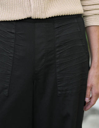 Frank and Eileen Patch Pocket Pull - On Pant - Blackout
