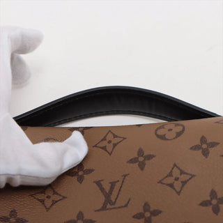 Louis Vuitton Pochette Metis Reverse Monogram