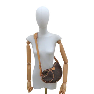 Louis Vuitton Croissant NM MM Monogram