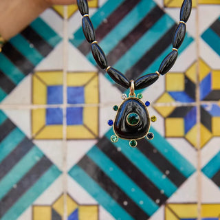 Devina_Necklace_Lay_Down_2.webp