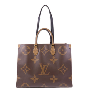 Louis Vuitton Giant Reverse On The Go MM - Monogram