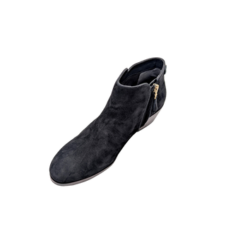 Petty - Black Suede