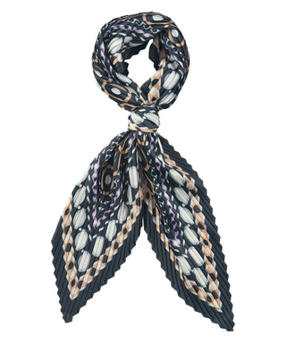 Dots on Dots Pleated Diamond - Black